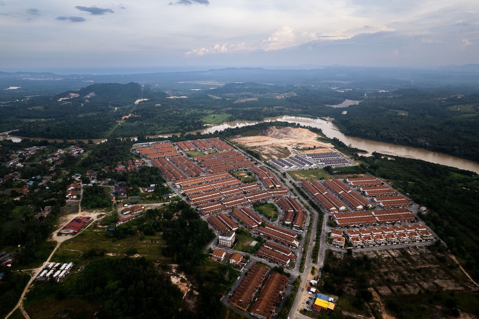 Homes & Condos